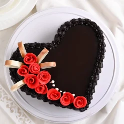 heart shape chocolate cake