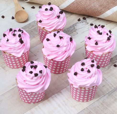 Cup Cakes of Choco Chips Decorated on Strawberry