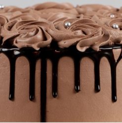 Expressive Roses Chocolate cake2