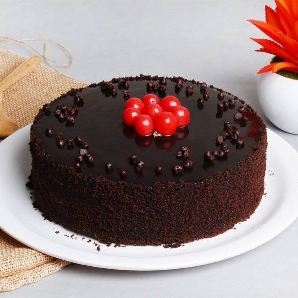 Rich Chocolate Truffle Cake - Luv Flower & Cake