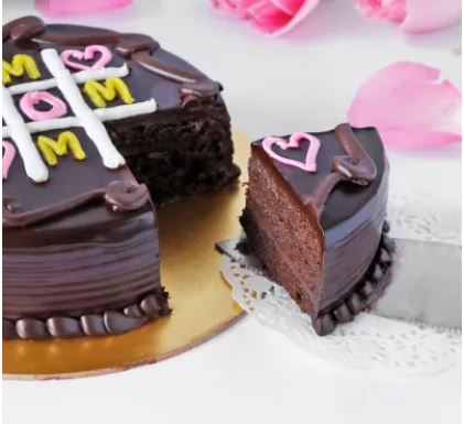 Tic Tac Toe Cake Filled with Mom's Love