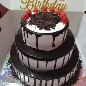 3 tier designer cake