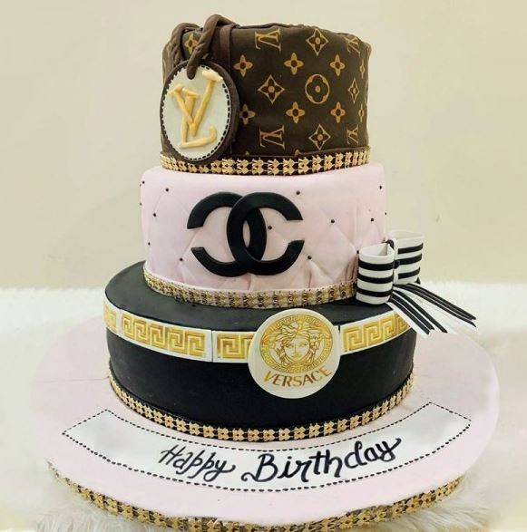 An individualized two-tiered cake delivery in Delhi and NCR