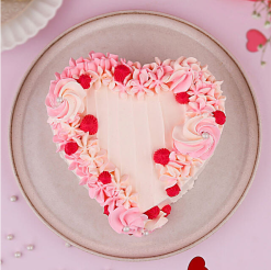 Valentine Special Love Cake 1