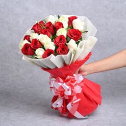 White And Red Rose For Karwa Chauth2