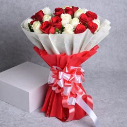 White And Red Rose For Karwa Chauth4