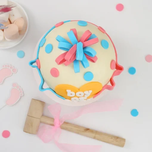Surprise pinata Cake For Gender Reveal3