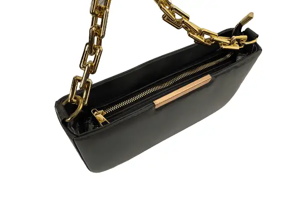 Chunky Chain Shiney Black Purse - Image 6
