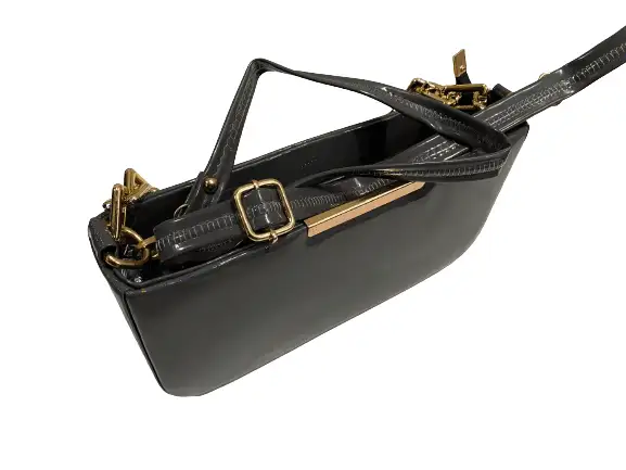 Chunky Chain Shiney Black Purse - Image 3