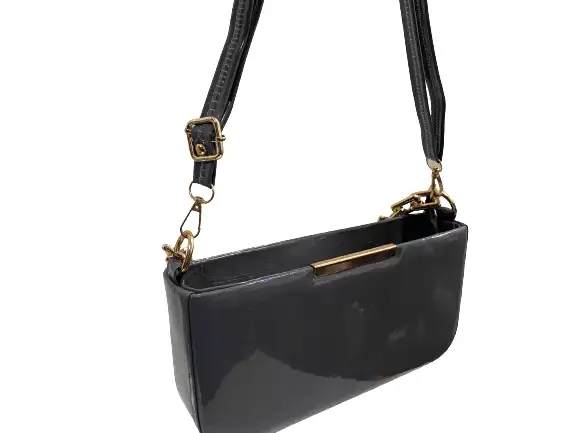 Chunky Chain Shiney Black Purse - Image 2