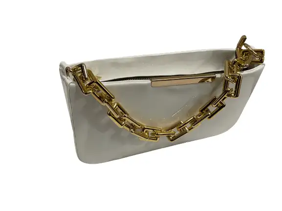Chunky Chain White Purse - Image 3