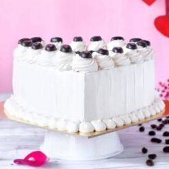 Coffee Flavoured Heart Shaped Cake1