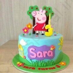 Designer peppa Piggie Cake