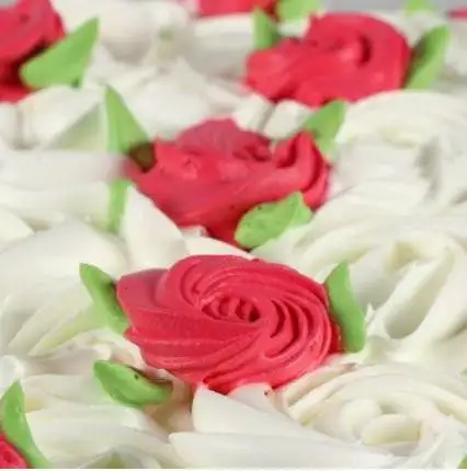 Designer Roses Cake - Image 4