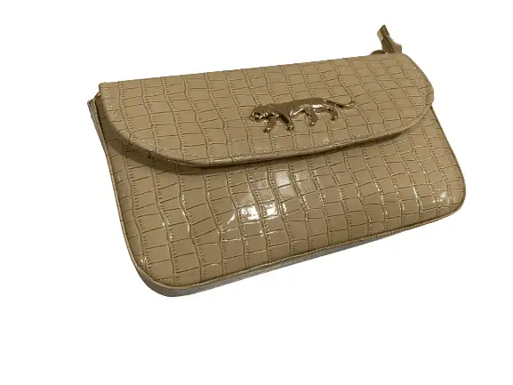 Hanging Creamy Clutch Purse - Image 5