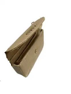 Hanging Creamy Clutch Purse - Image 7