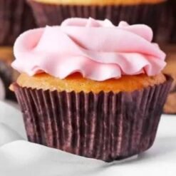 Rose Designed Delicious Cup Cakes2
