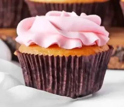 Rose Designed Delicious Cup Cakes - Image 3