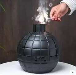 Alternative view of Velvety Bomb Blast