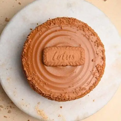 Yummy Biscoff Baked Cheesecake - Image 2