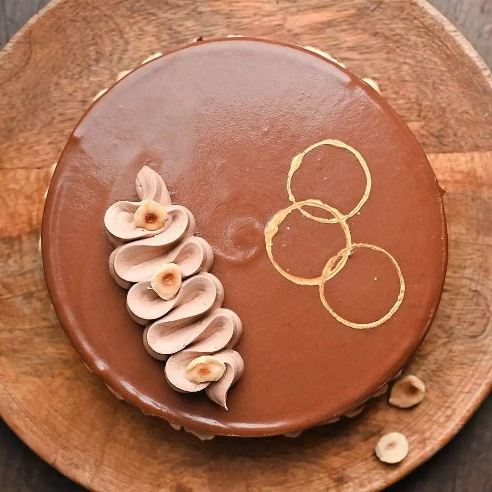 Delicious Nutella Hazelnut Cake - Image 2