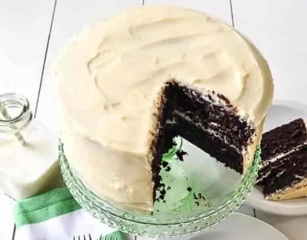 Choco Whipped Vanilla Cake