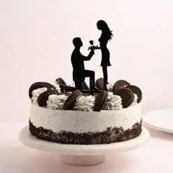 Alternative view of Love Connection Cake