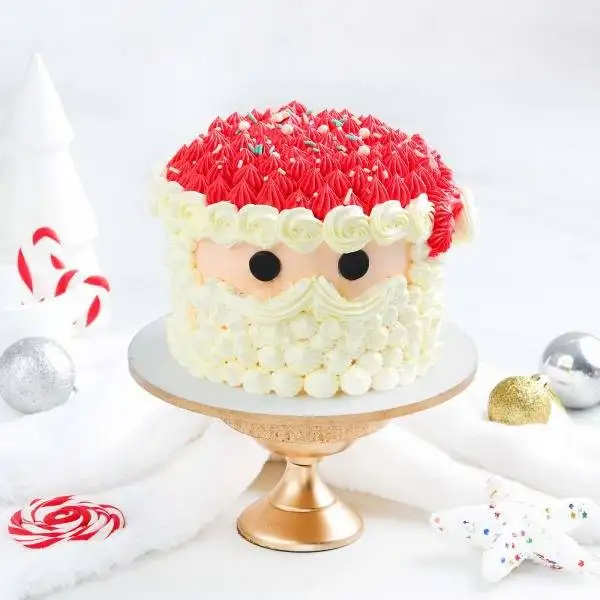 Santa Creamy Cake