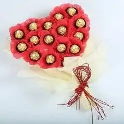 Rocher in Heart Shape