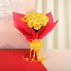 Alternative view of Yellow Roses Bunch For Friends
