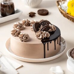 chocolate caramel fudge cake half kg eggless 1 1