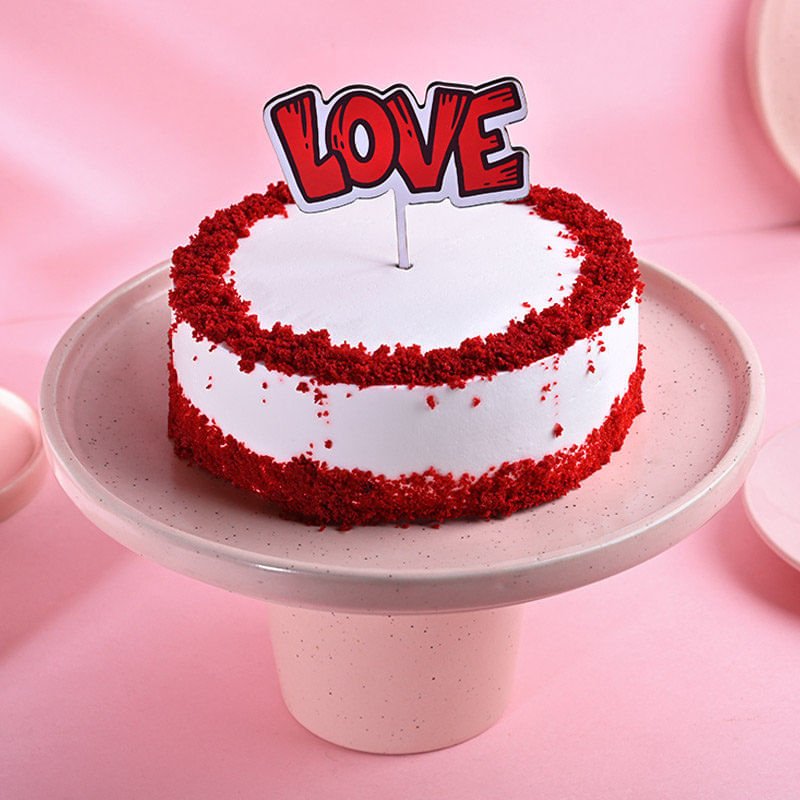 Red Velvet Cake - Creamy Round Treat for Valentine's