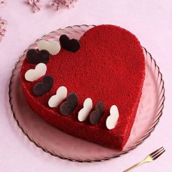 Red Velvet Heart Cream Cake