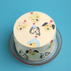 Furry Friends Pawty cake detail