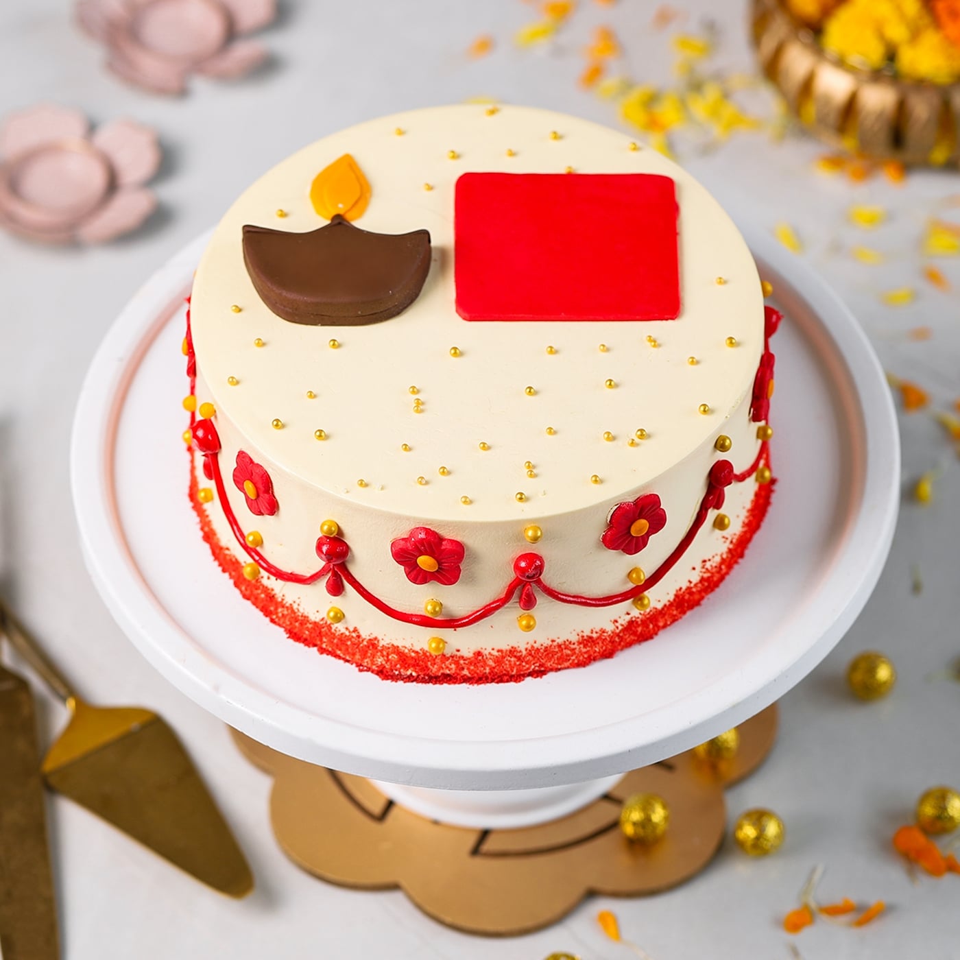 Diwali floral cake side view