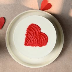 Scarlet Heart Chocolate Bento Cake - Image 3