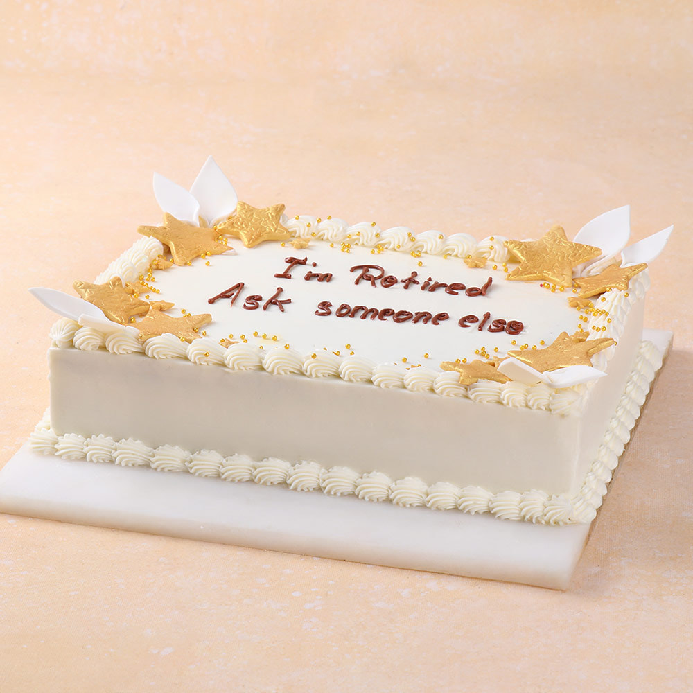 Retirement star cake front view